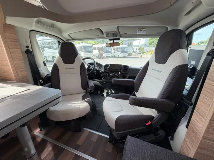 Fahrzeugbild Weinsberg CaraHome 650 MEG #12