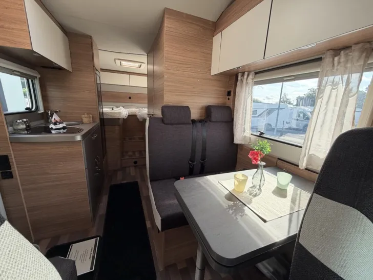 Fahrzeugbild Weinsberg CaraHome 650 MEG #14