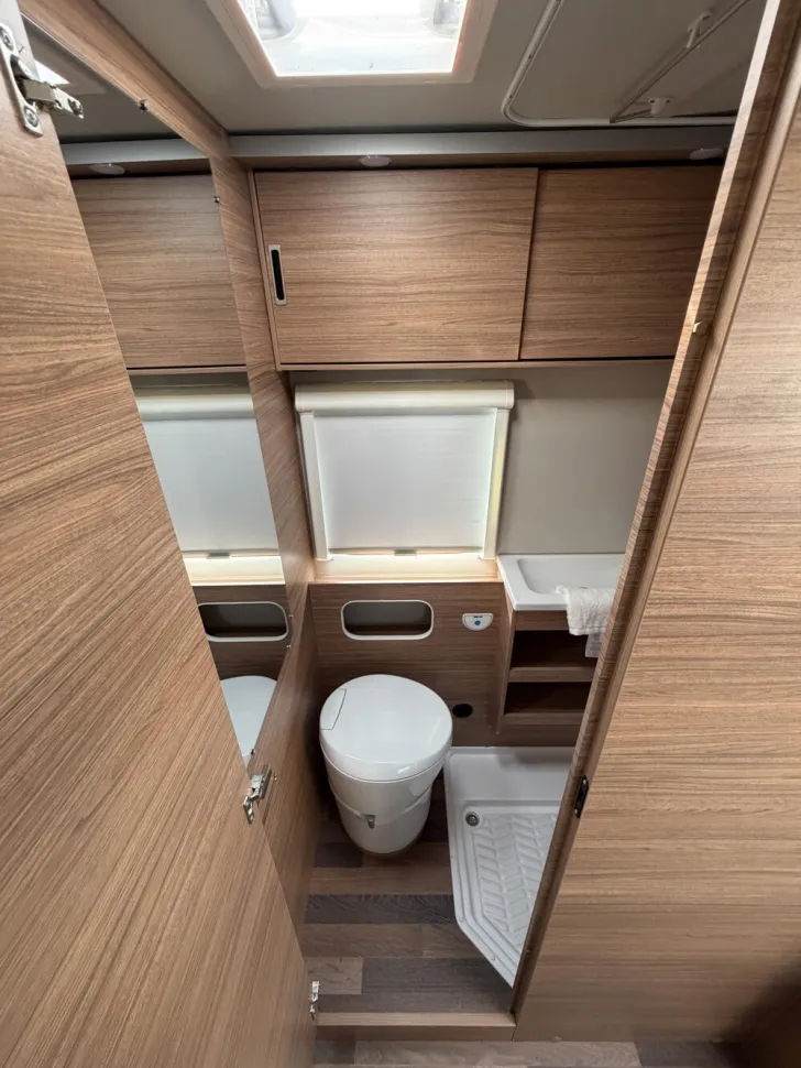 Fahrzeugbild Weinsberg CaraHome 650 MEG #24