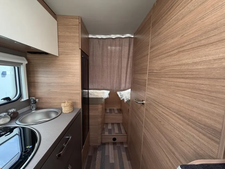 Fahrzeugbild Weinsberg CaraHome 650 MEG #29
