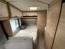 Fahrzeugbild Knaus Südwind 540 FDK Black Selection Garagenklappe rechts + links #4