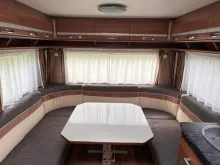 Fahrzeugbild Dethleffs Nomad 730 SK mit Vorzelt #9