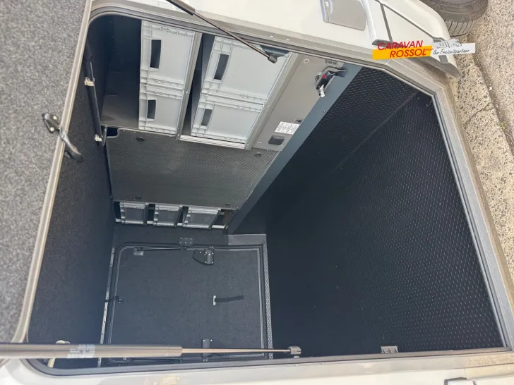 Fahrzeugbild Niesmann + Bischoff iSmove 6.9 E #16