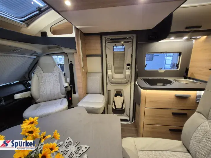 Fahrzeugbild Knaus L!VE WAVE 650 MEG Black Selection *TraumMobil*Autark e* #28
