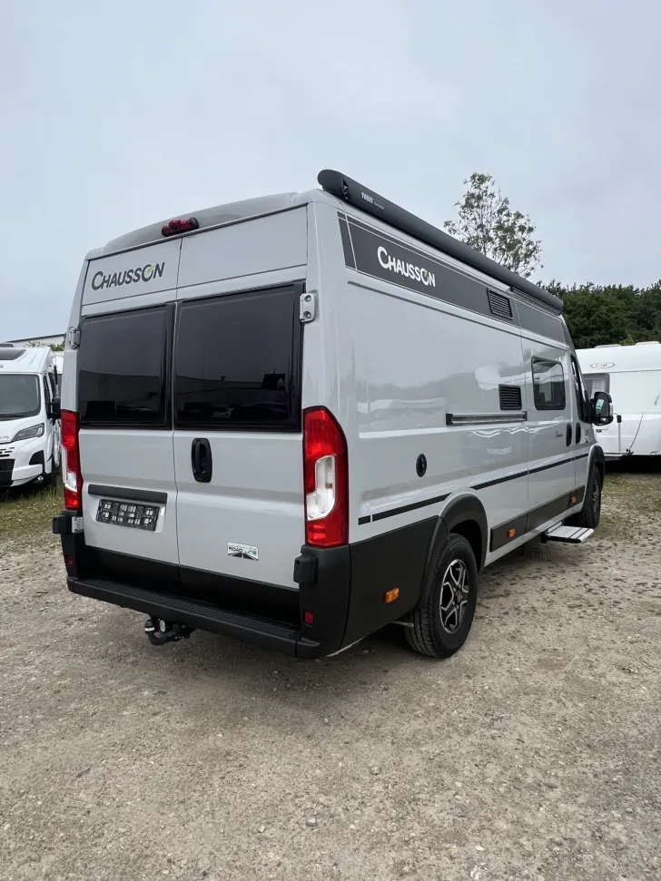 Fahrzeugbild Chausson Road Line V697 Premium *160PS*Automatik*AHK*RFK* #3