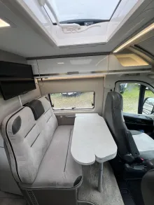 Fahrzeugbild Chausson Road Line V697 Premium *160PS*Automatik*AHK*RFK* #12