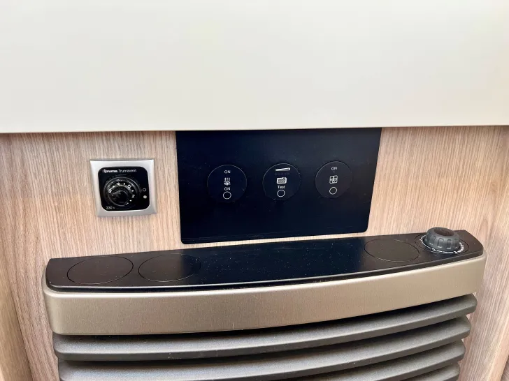 Fahrzeugbild Bürstner Premio Plus 520 TL #17