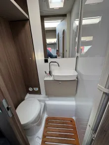 Fahrzeugbild Carado T 338 pro+ Digital Pak. Hubbett Einzelbetten #13
