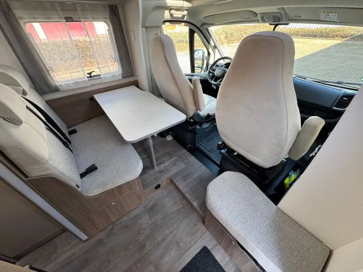 Fahrzeugbild Carado T 338 pro+ Digital Pak. Hubbett Einzelbetten #17