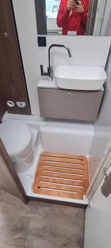 Fahrzeugbild Carado T 328 5 Sitz und Schlafplätze #18