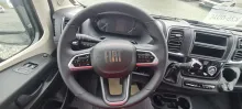 Fahrzeugbild Carado pro CV 602 Längsbetten/Automatik/ Rahmenfenster #19