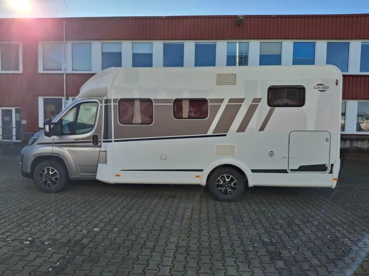 Fahrzeugbild Carado T 328 #6