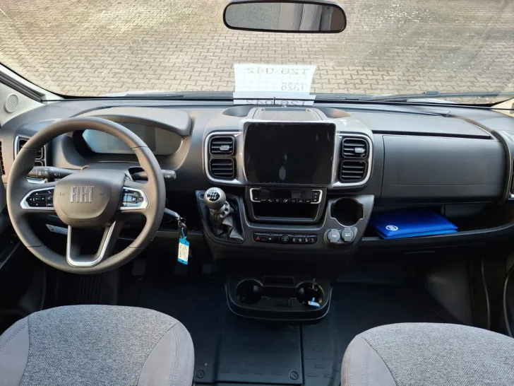 Fahrzeugbild Carado T 328 #21