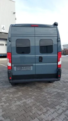 Fahrzeugbild Carado pro CV 602 Längsbetten / Rahmenfenster / PRO #7