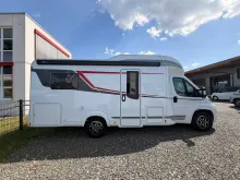 Fahrzeugbild LMC Tourer Lift H 630 Rahmenfenster / Franz. Bett #2