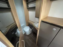 Fahrzeugbild LMC Tourer Lift H 630 Rahmenfenster / Franz. Bett #9