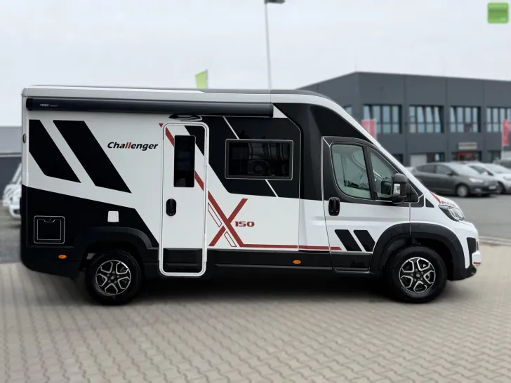 Fahrzeugbild Challenger X Open Edition X150 Drive Safety ACC Autom. 2026 #3