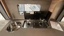 Fahrzeugbild Knaus Südwind 450 FU Black Selection Duschausbau #15