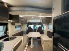 Fahrzeugbild Chausson Welcome 747 GA/Einzelbetten+Hubbett/2xKlima #10