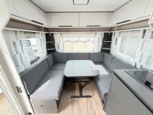Fahrzeugbild Fendt Apero 515 SG /2.000 kg/Bettauszug #5