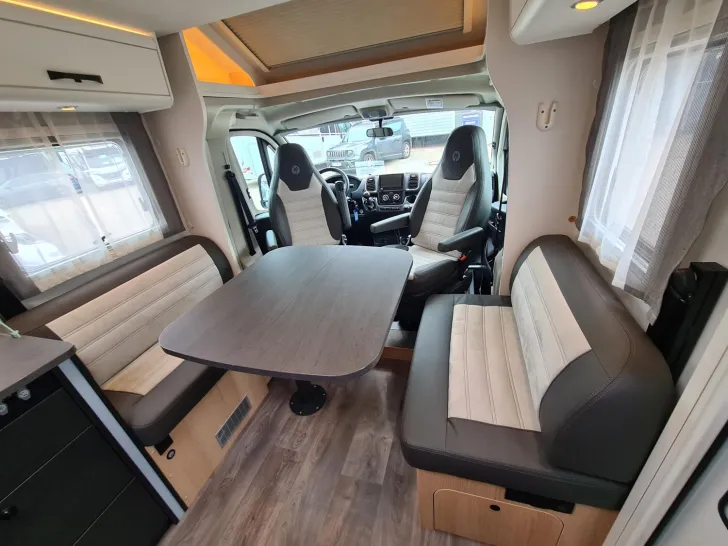 Fahrzeugbild Sunlight Adventure T 68C *Hubstützen-Anlage*Luftfahrwerk* #16