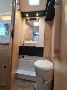 Fahrzeugbild Sunlight Adventure T 68C *Hubstützen-Anlage*Luftfahrwerk* #25
