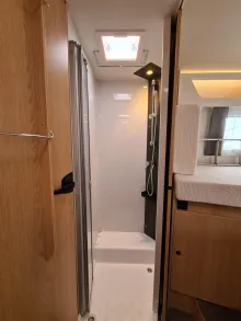 Fahrzeugbild Sunlight Adventure T 68C *Hubstützen-Anlage*Luftfahrwerk* #26