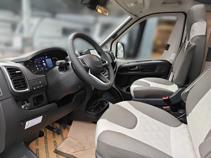 Fahrzeugbild Knaus L!VE TI PLATINUM SELECTION 650 MEG #7