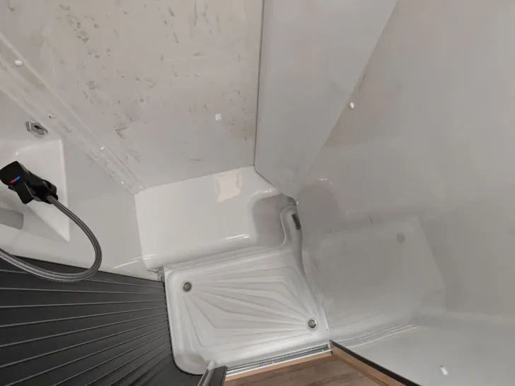 Fahrzeugbild Knaus L!VE TI PLATINUM SELECTION 650 MEG #16