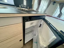 Fahrzeugbild Hymer Eriba Touring 430 Tango Red Edition #10