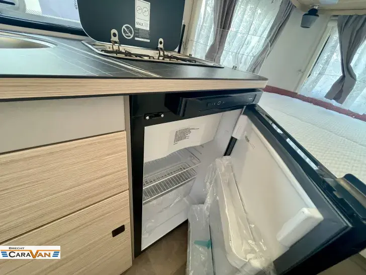 Fahrzeugbild Hymer Eriba Touring 430 Tango Red Edition #10