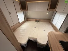 Fahrzeugbild Knaus Sport 460 EU Einzelbetten 1600kg Fahrradträger #19
