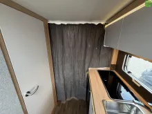 Fahrzeugbild Knaus Sport 460 EU Einzelbetten 1600kg Fahrradträger #24