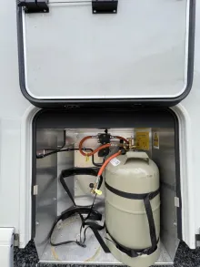 Fahrzeugbild Carthago c-tourer T 148 LE H Mercedes (533) #38
