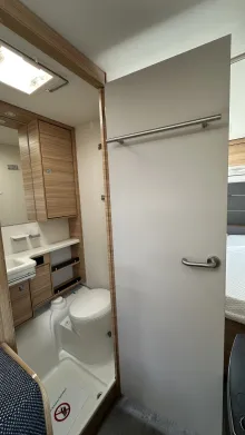 Fahrzeugbild Dethleffs Camper 550 ESK Rangierhilfe Truma #22