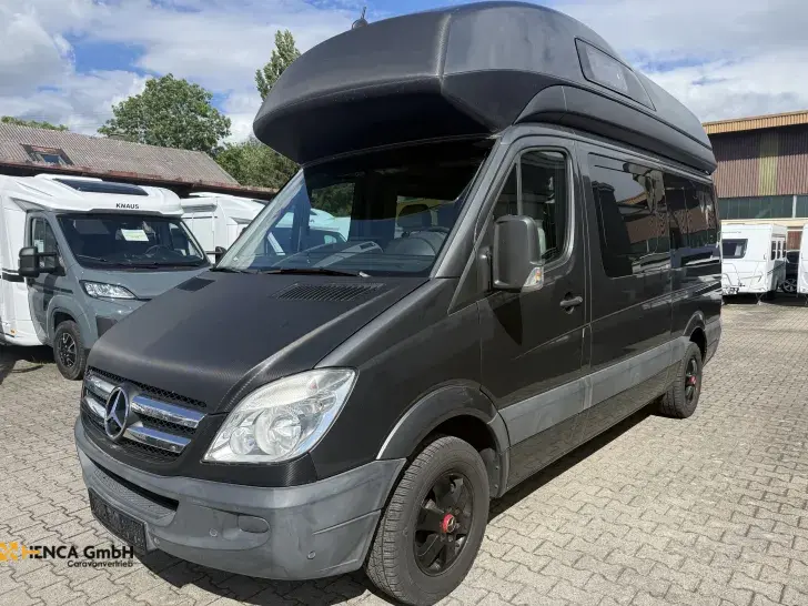 Fahrzeugbild Mercedes-Benz James Cook 600 D #1