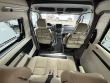 Fahrzeugbild Mercedes-Benz James Cook 600 D #17