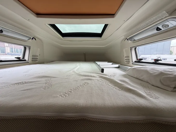 Fahrzeugbild Mercedes-Benz James Cook 600 D #18