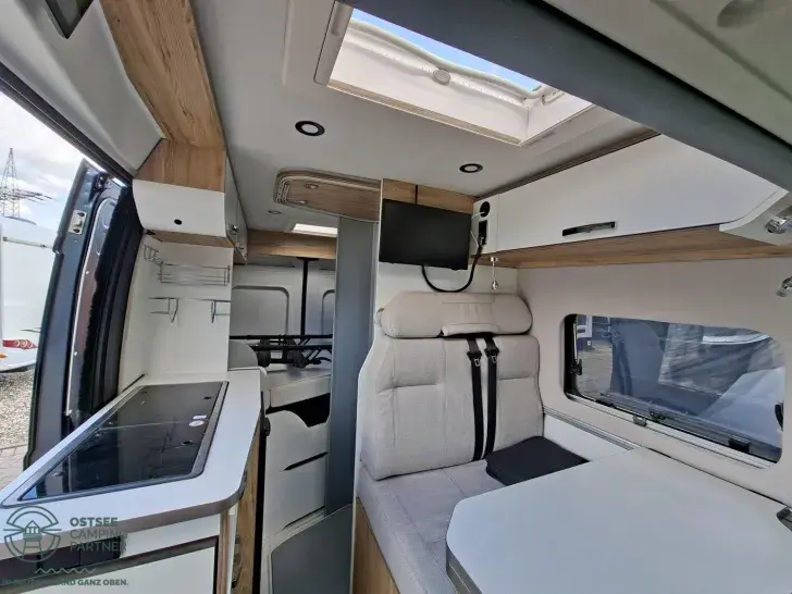 Fahrzeugbild Pilote Foxy Van V 540 #10