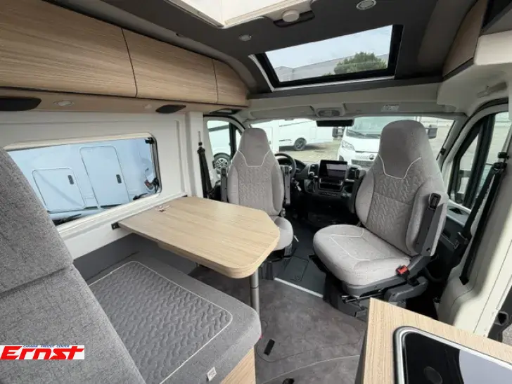 Fahrzeugbild Malibu Van First Class - Two Rooms 640 LE RB charming GT skyview #8