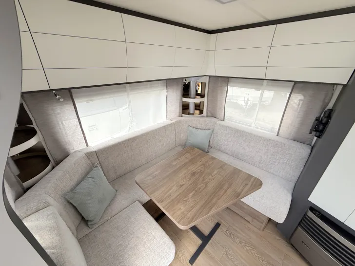 Fahrzeugbild Hobby Excellent Edition 495 UL Neufahrzeug Modell 2026 #10