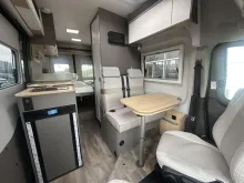 Fahrzeugbild LMC Innovan Ford 592 #7