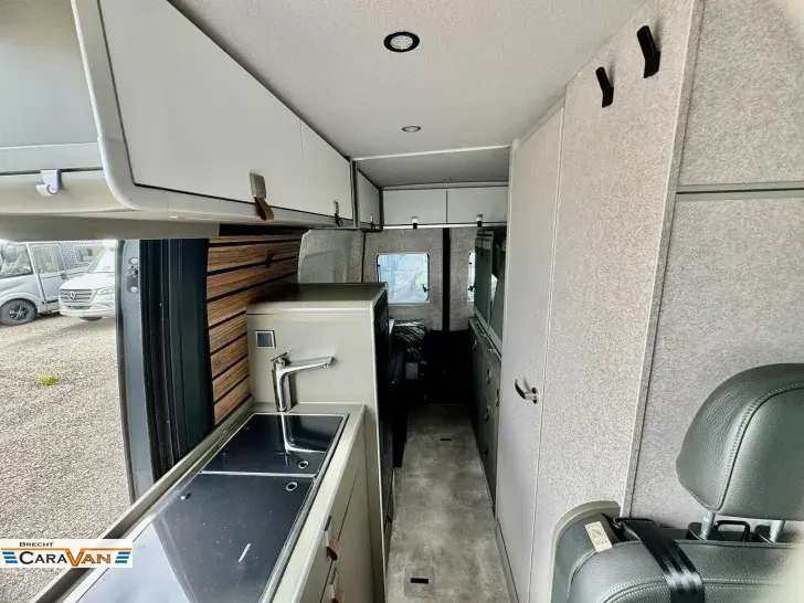 Fahrzeugbild Hymer Camper Van Grand Canyon S CrossOver #5
