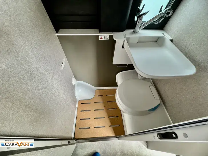 Fahrzeugbild Hymer Camper Van Grand Canyon S CrossOver #11