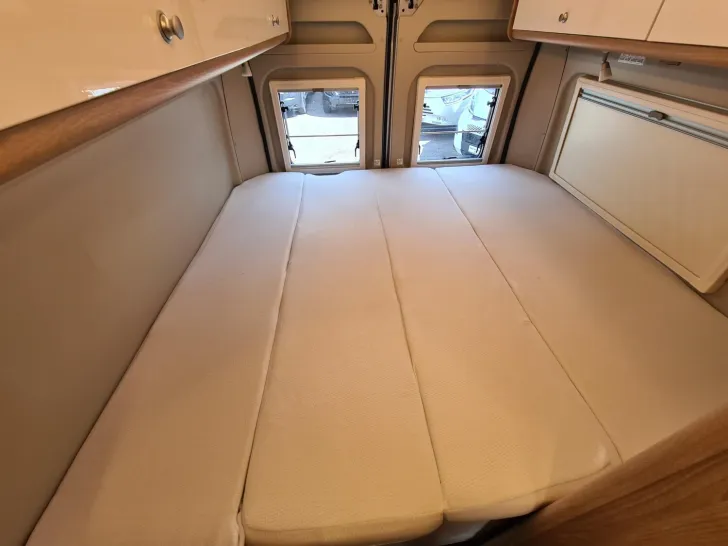 Fahrzeugbild Laika Kosmo 6.4 *Solar*SAT+TV*AHK* #27