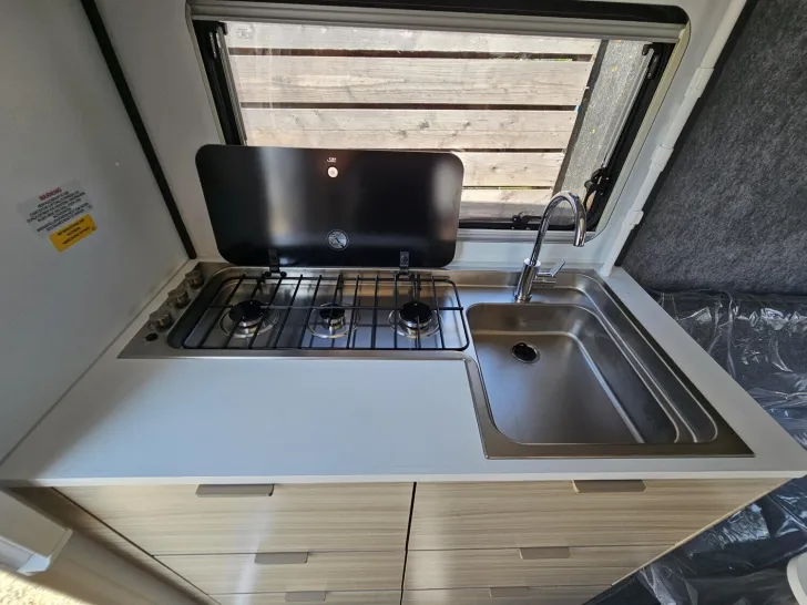 Fahrzeugbild Adria Altea 402 PH Heki-Dachf.|Autark|Solaranl|Lithium #13
