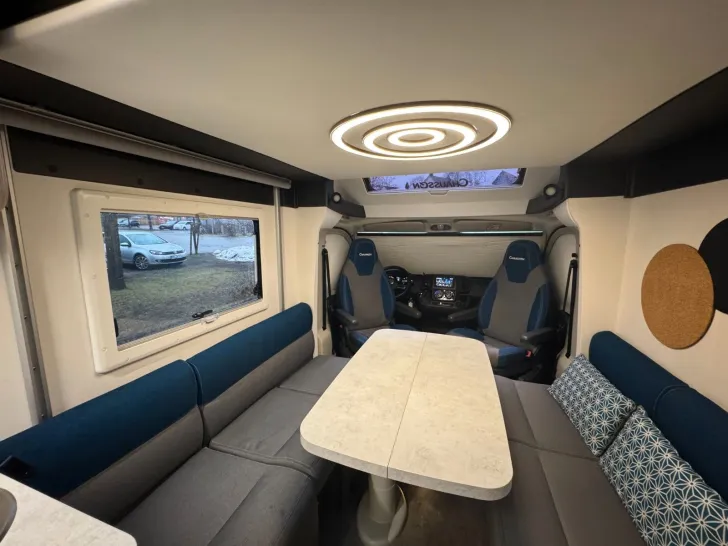 Fahrzeugbild Chausson X 550-Automatik-1.H-Winterpak-Ahk-Solar #16