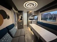 Fahrzeugbild Chausson X 550-Automatik-1.H-Winterpak-Ahk-Solar #18