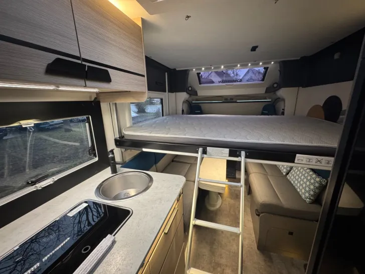 Fahrzeugbild Chausson X 550-Automatik-1.H-Winterpak-Ahk-Solar #21