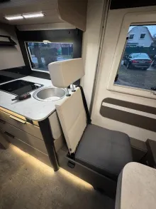 Fahrzeugbild Chausson X 550-Automatik-1.H-Winterpak-Ahk-Solar #26